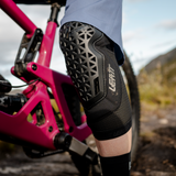 Knee Guard FlexMesh - Black
