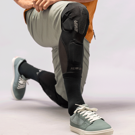 Knee Guard ReaFlex UltraLite EXT - Black