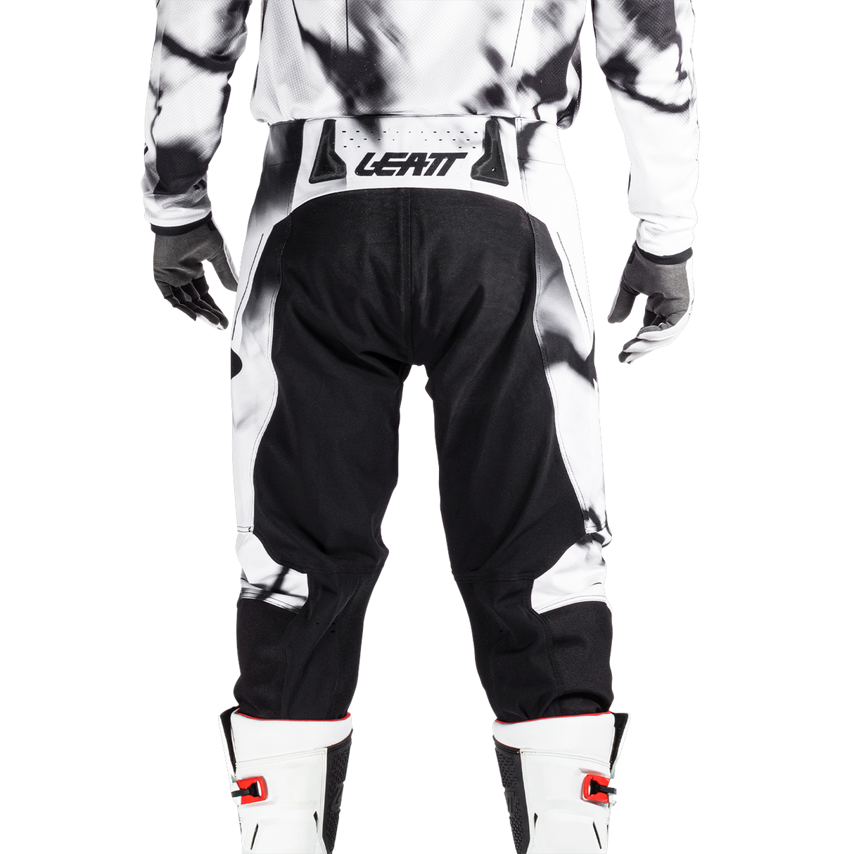 Pant Moto 4.5 - White