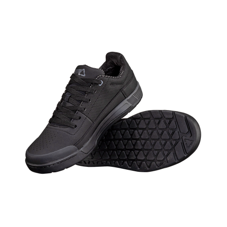 Schuh 2.0 Flat - Stealth