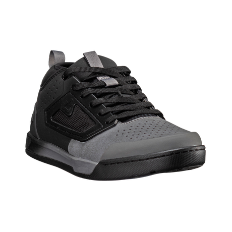 Schuh Flat 3.0 - Stealth