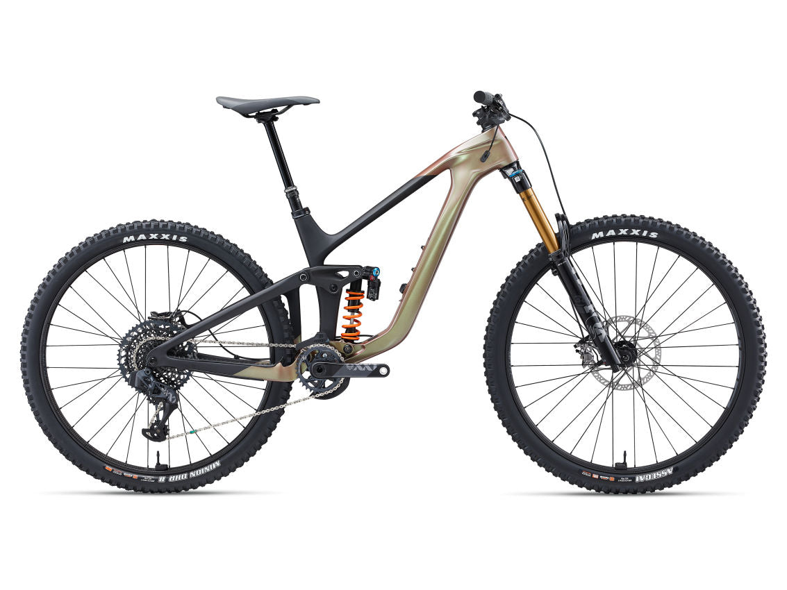Reign Advanced Pro 0 - Messier/Carbon