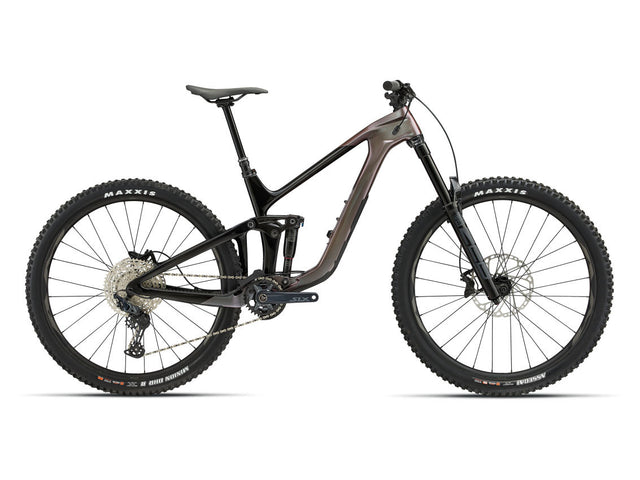 Reign Advanced Pro 2 - Orion Nebula/Carbon