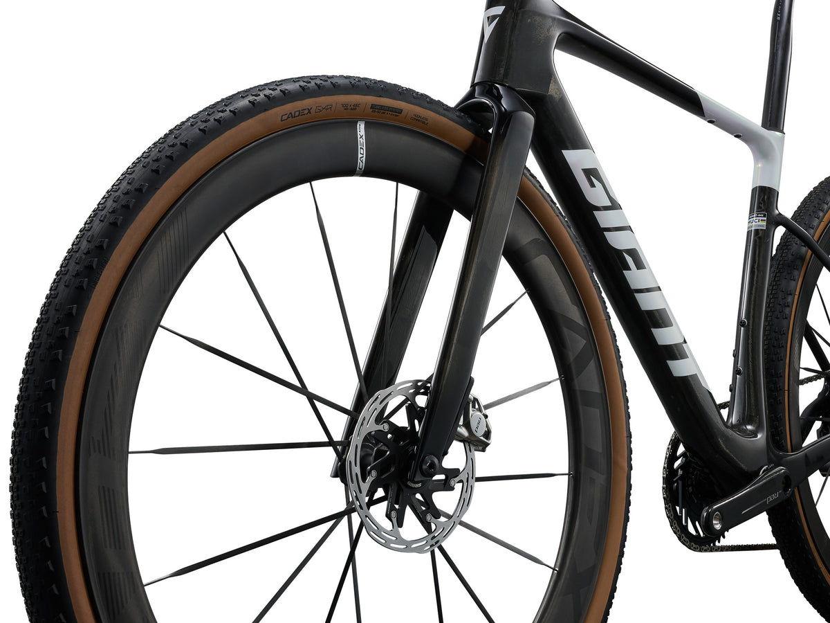 Revolt Advanced SL 0 - Raw Carbon/Prism Pearl
