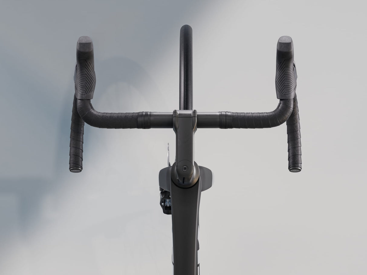 Madone SL 6 AXS Gen 8 - Matte Dark Web