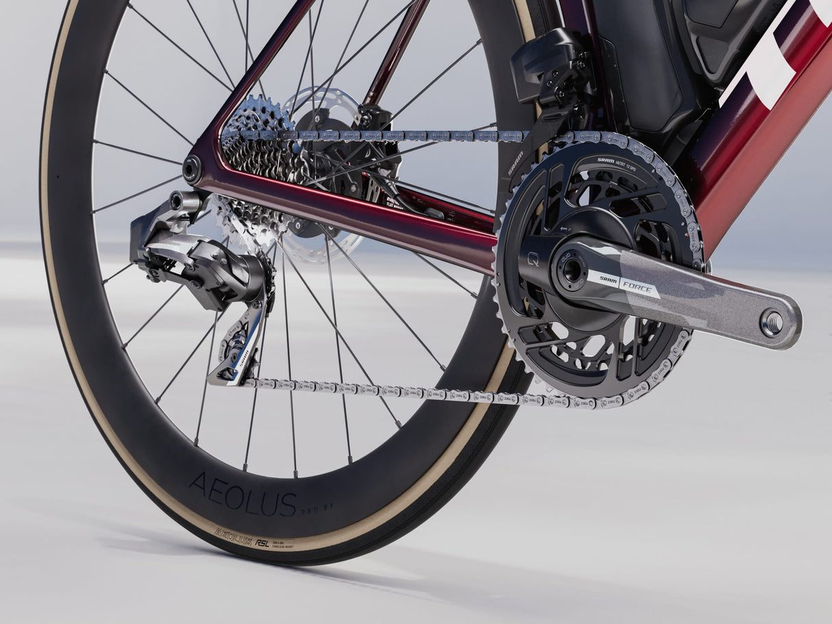 Madone SLR 7 AXS Gen 8 - Carbon Red Smoke
