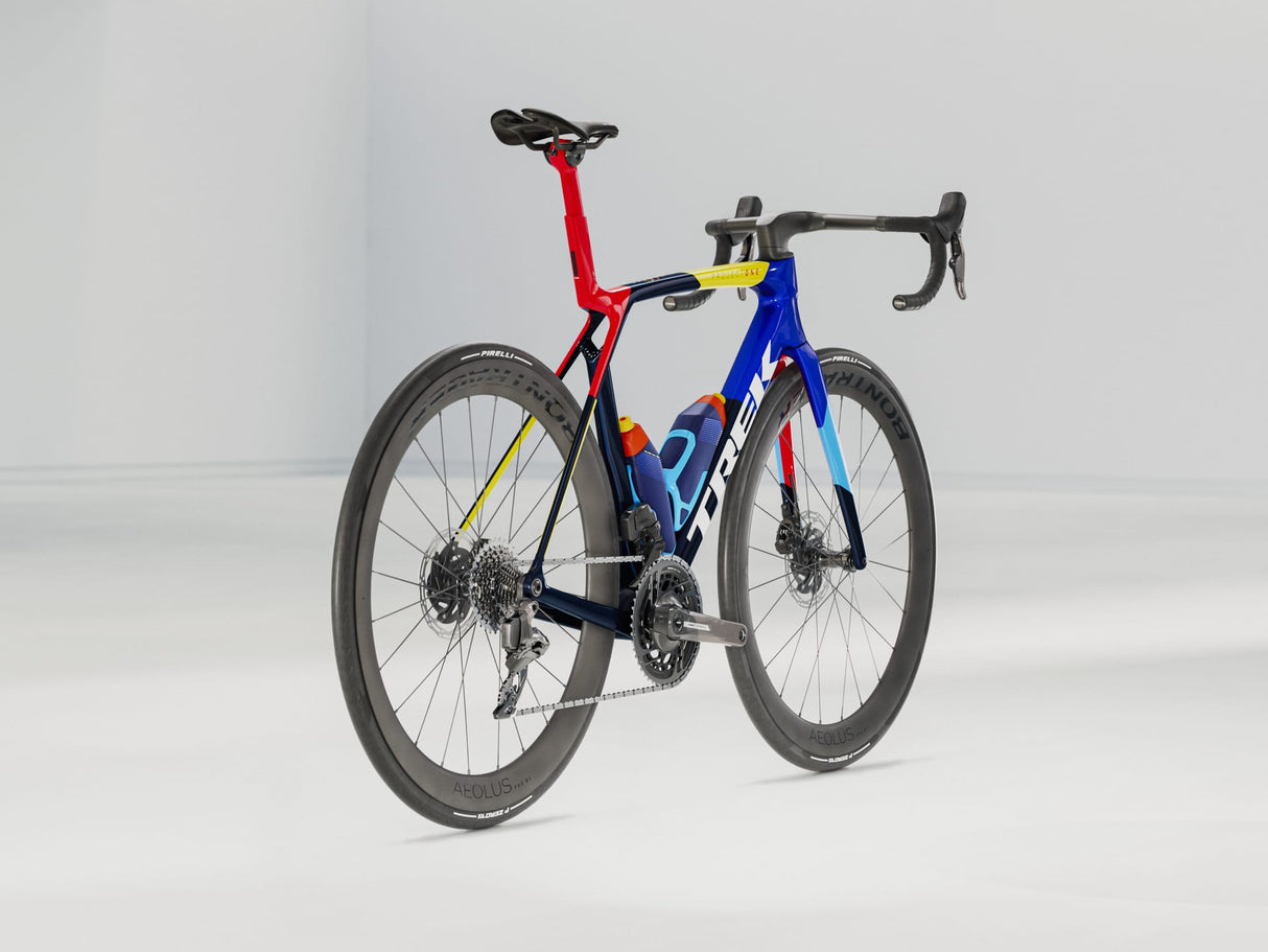 Madone SLR 7 AXS Gen 8 - Navy Smoke