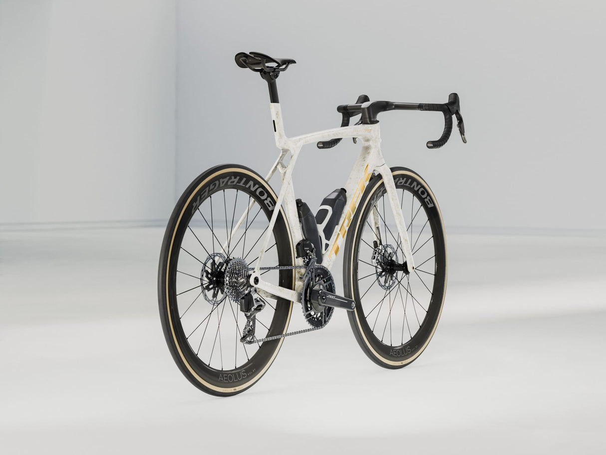 Madone SLR 9 AXS Gen 8 - Era White