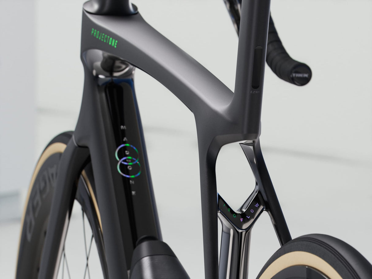 Madone SLR 9 AXS Gen 8 - Matte/Gloss Carbon Smoke