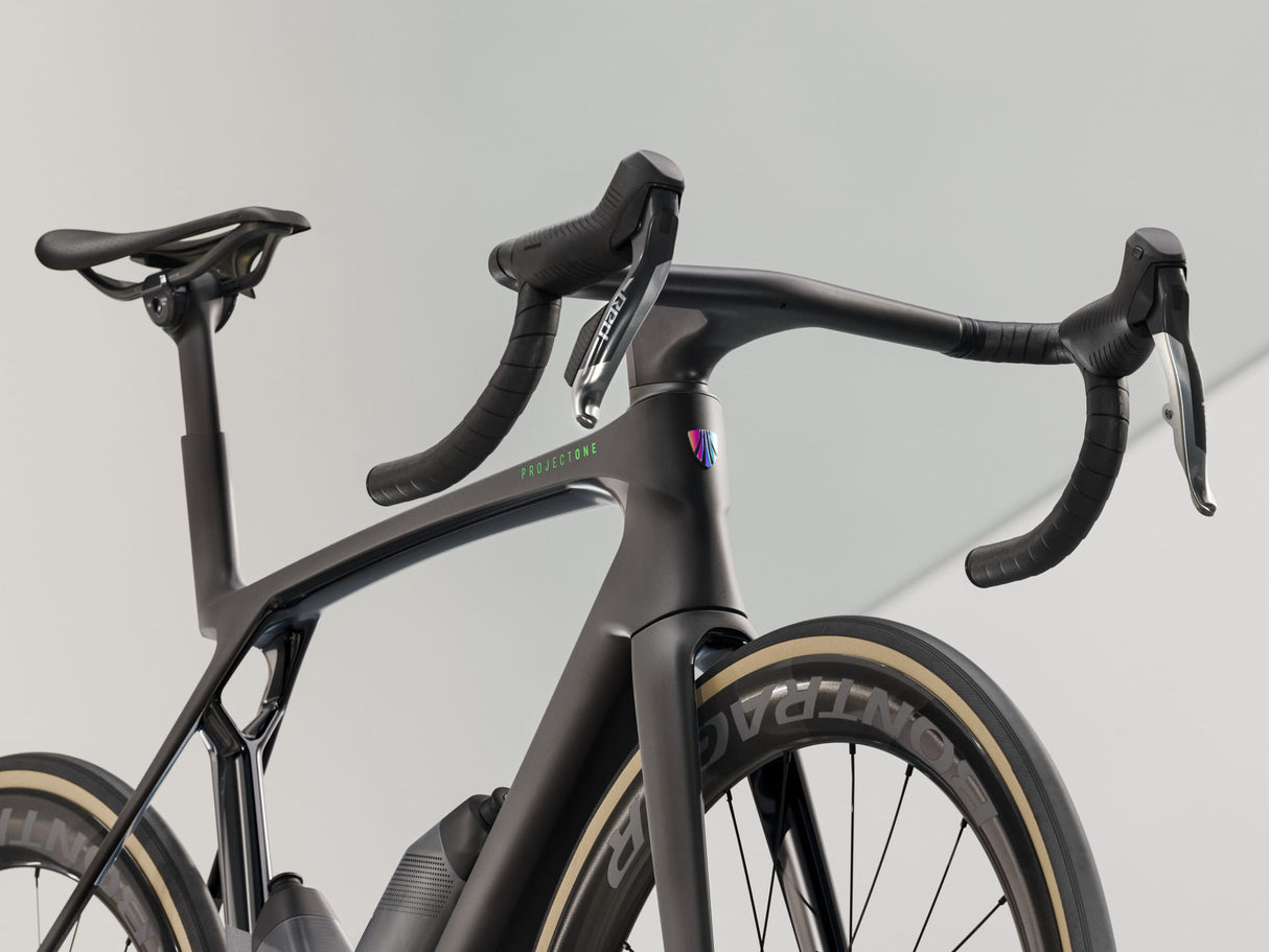 Madone SLR 9 AXS Gen 8 - Matte/Gloss Carbon Smoke