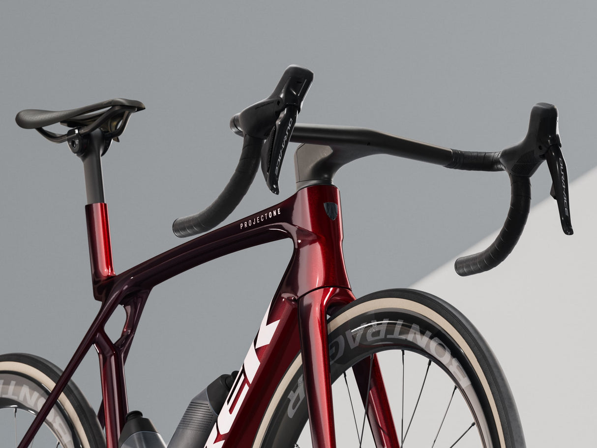 Madone SLR 9 Gen 8 - Carbon Red Smoke
