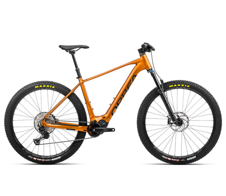 URRUN 10 - Leo Orange (Gloss) - Black (Matt)
