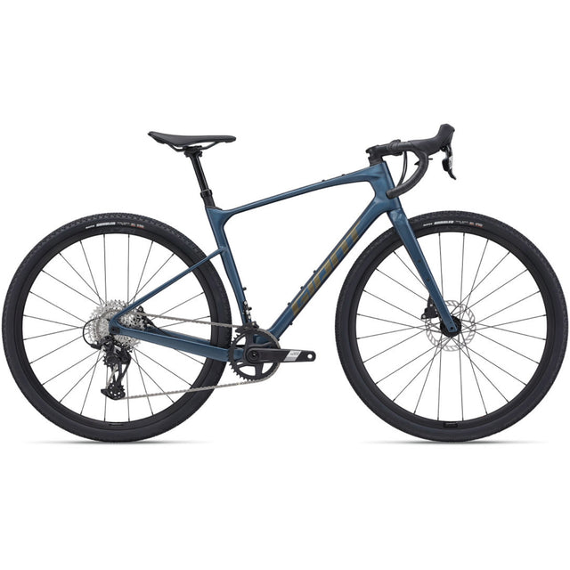 Revolt Advanced 1 - Blue Ashes