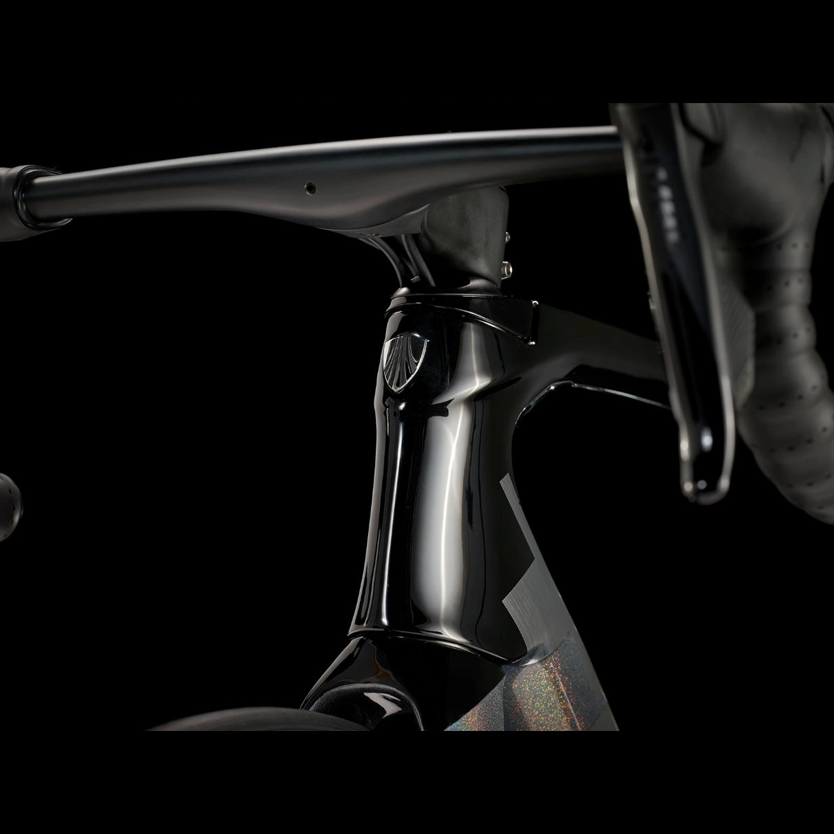 Émonda SLR 6 eTap Dark Prismatic/Trek Black