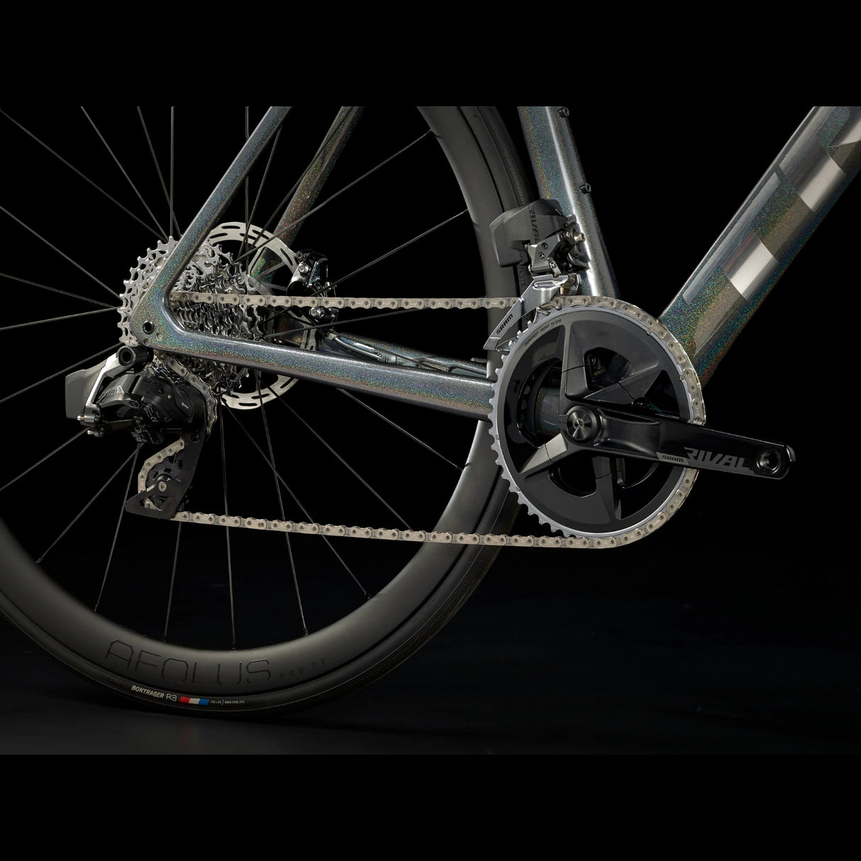 Émonda SLR 6 eTap Dark Prismatic/Trek Black