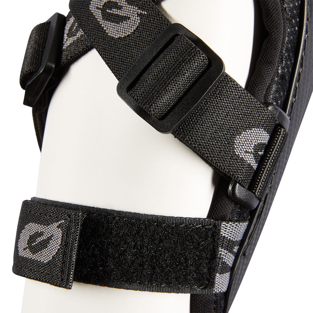 PRO III Kid's Ellbogen-Protektor black