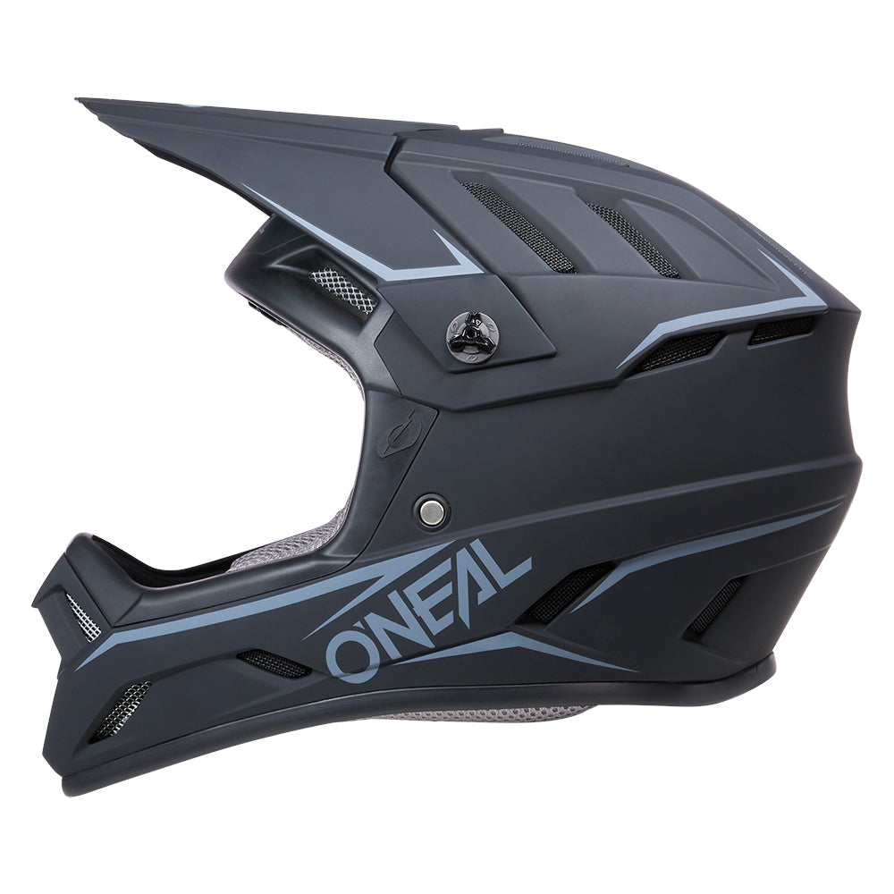 BACKFLIP Helm SOLID black