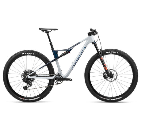 OIZ M11 AXS - Halo Silver - Blue Carbon View (Gloss)