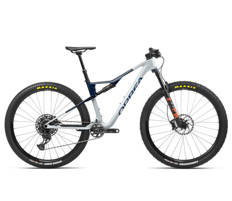 OIZ M20 - Halo Silver - Blue Carbon View (Gloss)