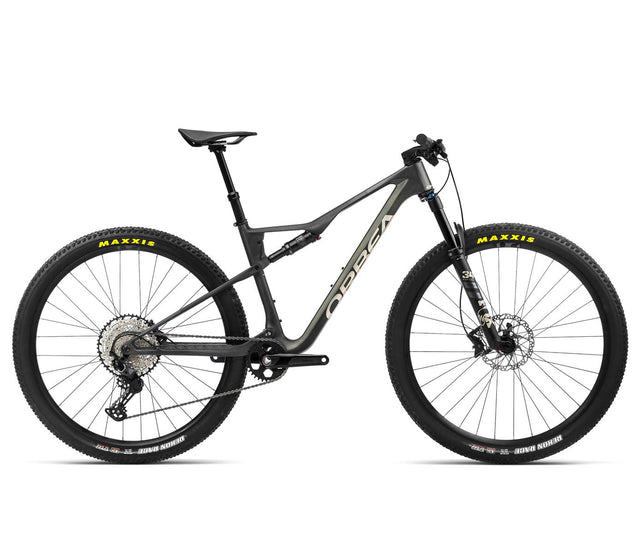 OIZ M30 - Powder Black - Black (Matt)