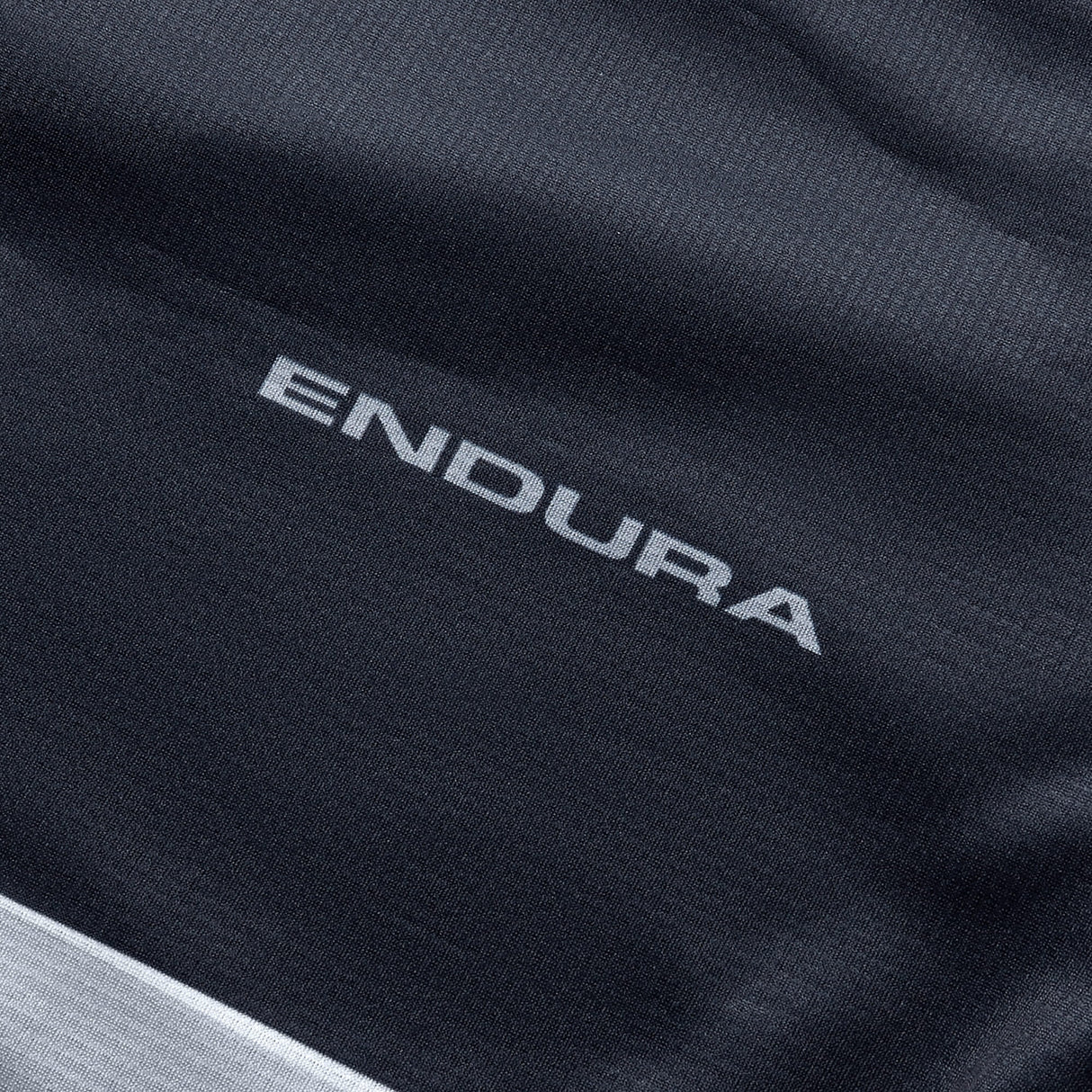 Core Printed Tee Jersey - Schwarz