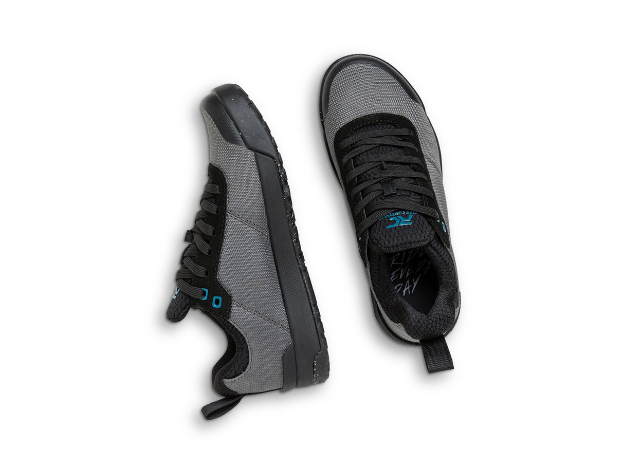 Accomplice Flat Women's Shoe - Charcoal/Tahoe Blue