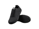 Schuh 2.0 Flat Shoe Black