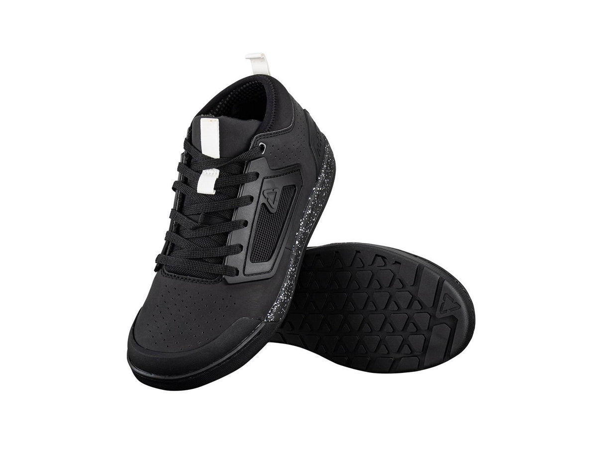 Schuh 3.0 Flat Shoe Black