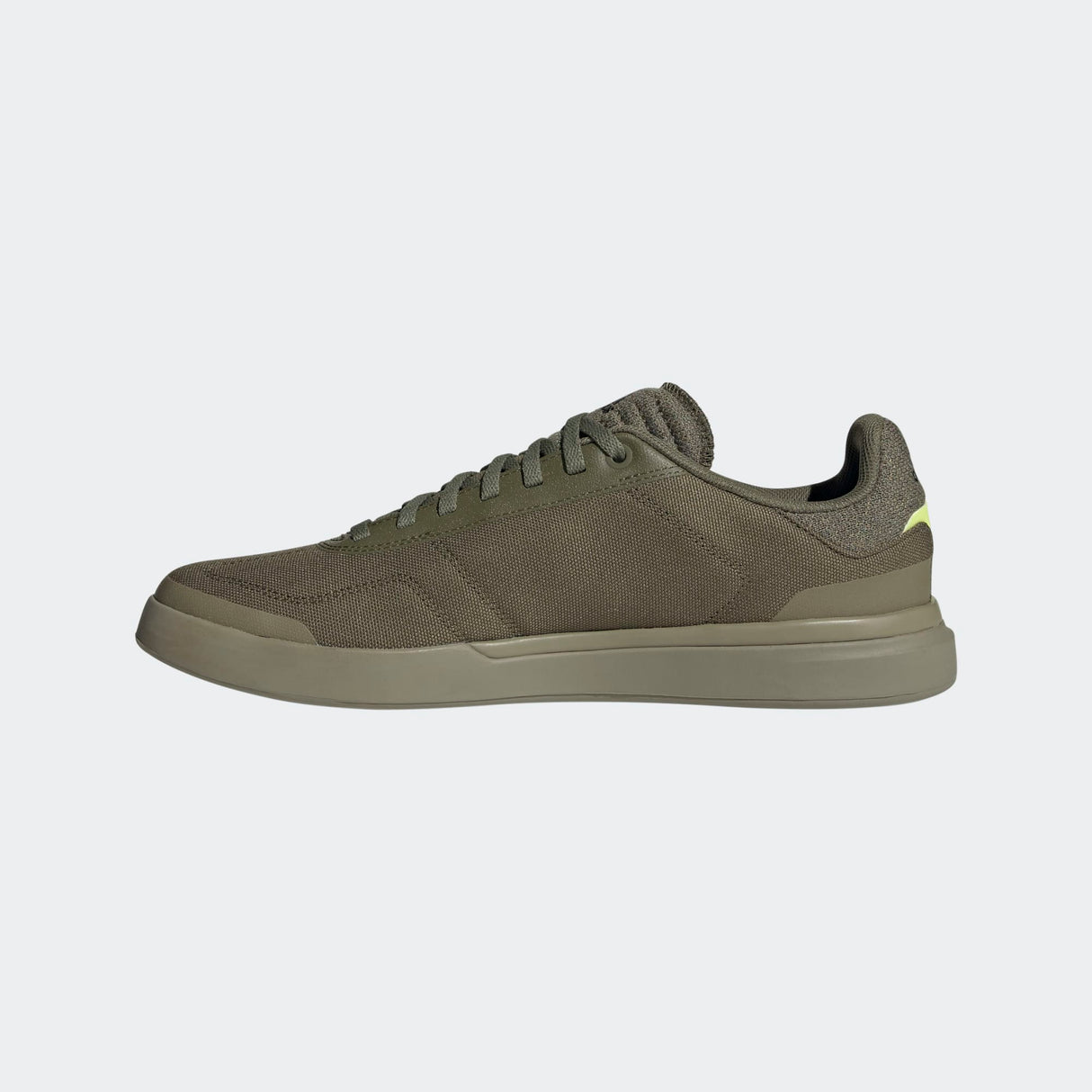 Sleuth DLX Canvas - Focoli/Cblack/Pullim