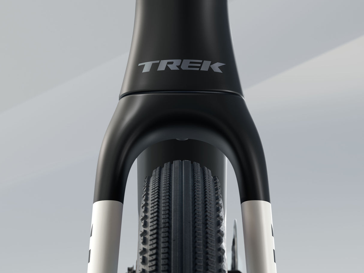 Checkmate SLR 7 AXS - Gloss Trek Black/Matte Carbon Smoke