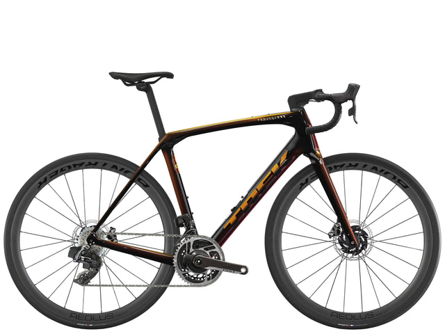 Domane SLR 8 AXS Gen 4 - Axinite Flip/Trek Black