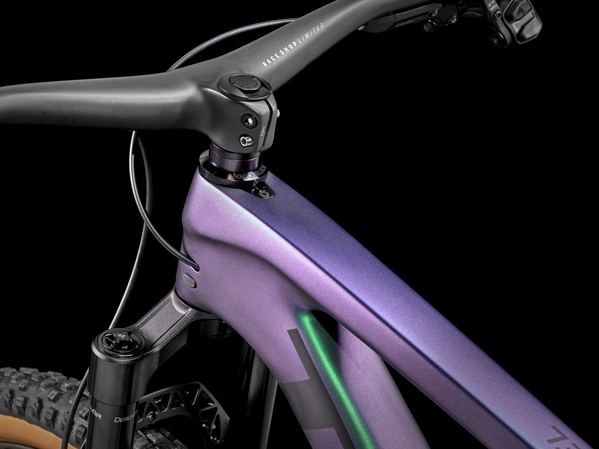 Top Fuel 9.9 XO AXS Matte Emerald Iris
