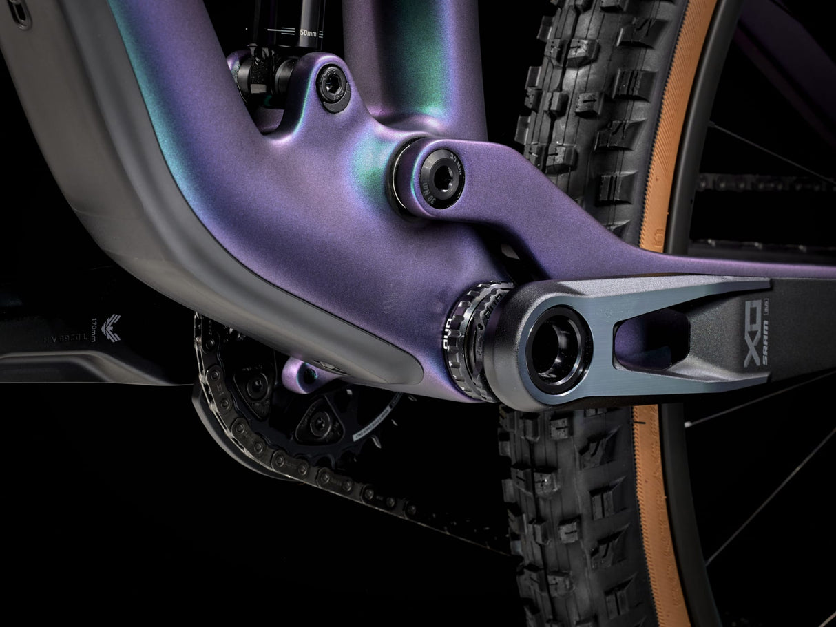Top Fuel 9.9 XO AXS Matte Emerald Iris