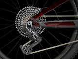 Top Fuel 9.9 XX AXS Carbon Red Smoke