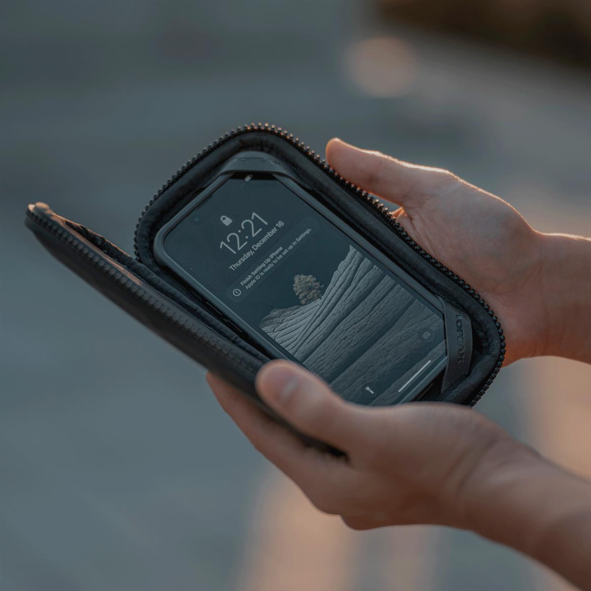 Pakgo Wallet L
