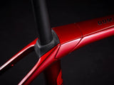Domane SLR 6 Gen 4 Metallic Red Smoke to Blue Smoke Fade