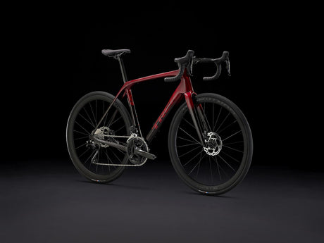 Domane SLR 6 Gen 4 Metallic Red Smoke to Red Carbon Smoke