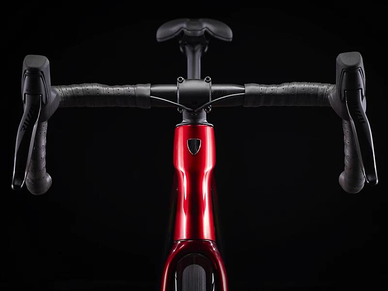 Domane SLR 7 eTap Gen 4 Metallic Red Smoke to Blue Smoke Fade