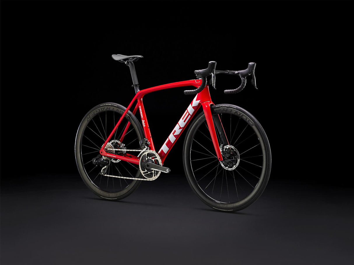 Emonda SLR 9 eTap Team Replica: Viper Red