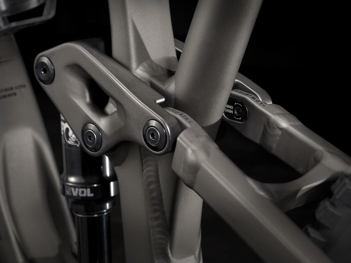 Fuel EX 7 Gen 6 Matte Dnister Black
