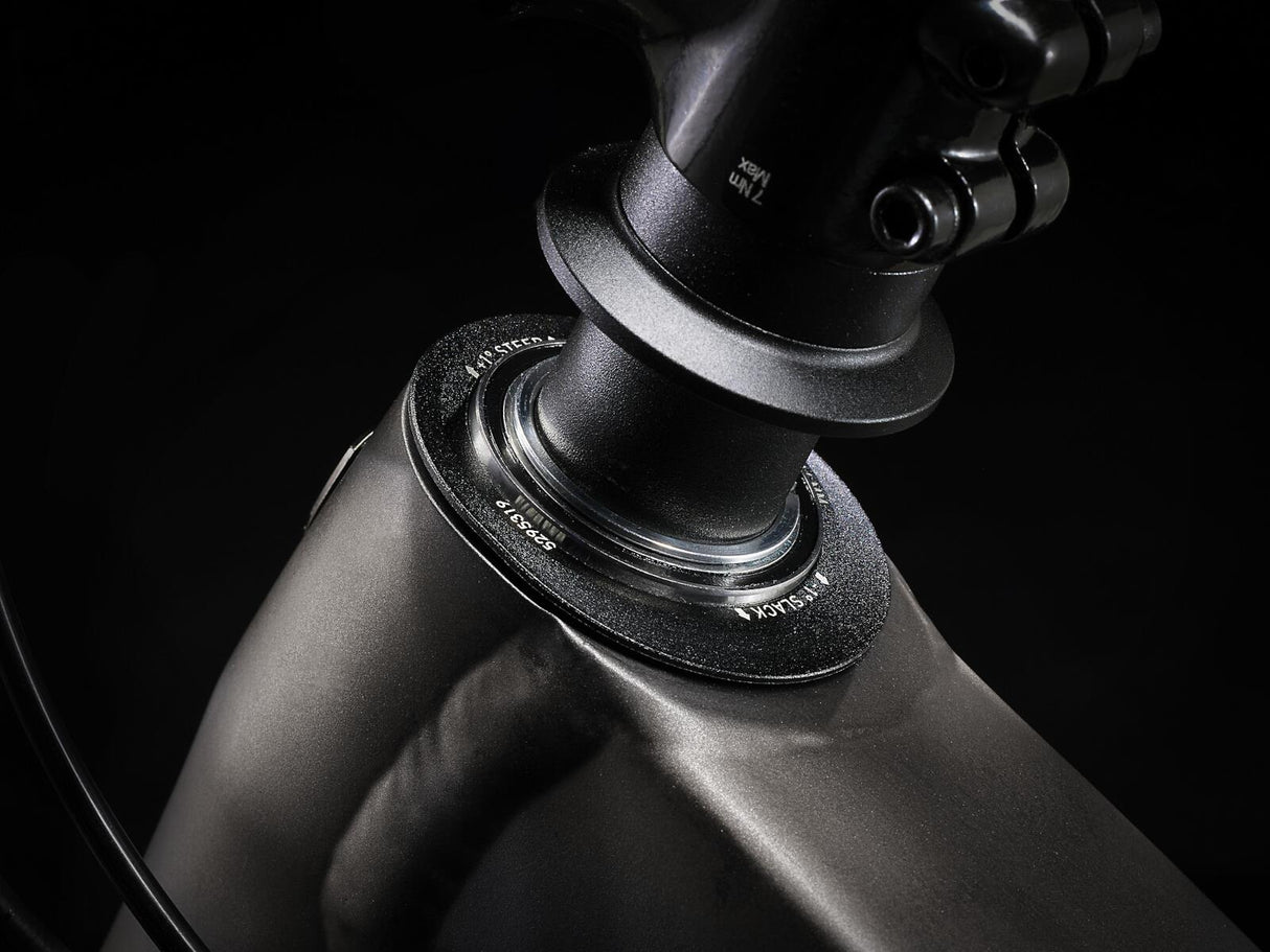 Fuel EX 9.8 GX AXS Gen 6 Deep Smoke