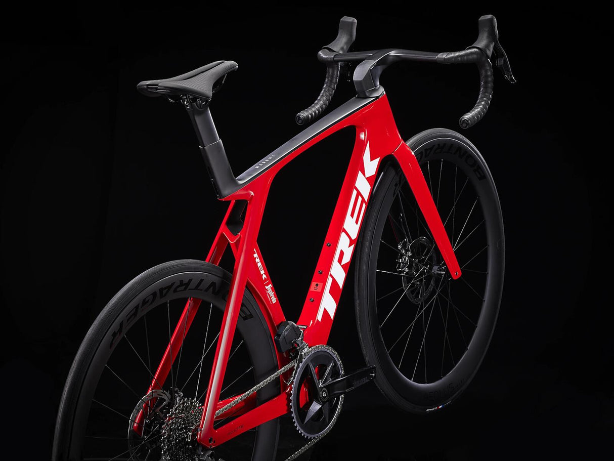 Madone SLR 6 eTap Gen 7 Viper Red