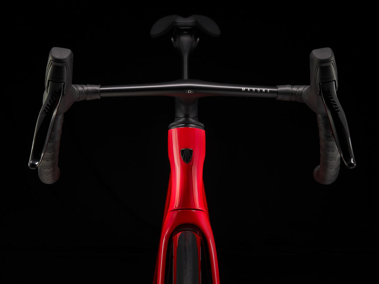 Madone SLR 6 eTap Gen 7 Viper Red