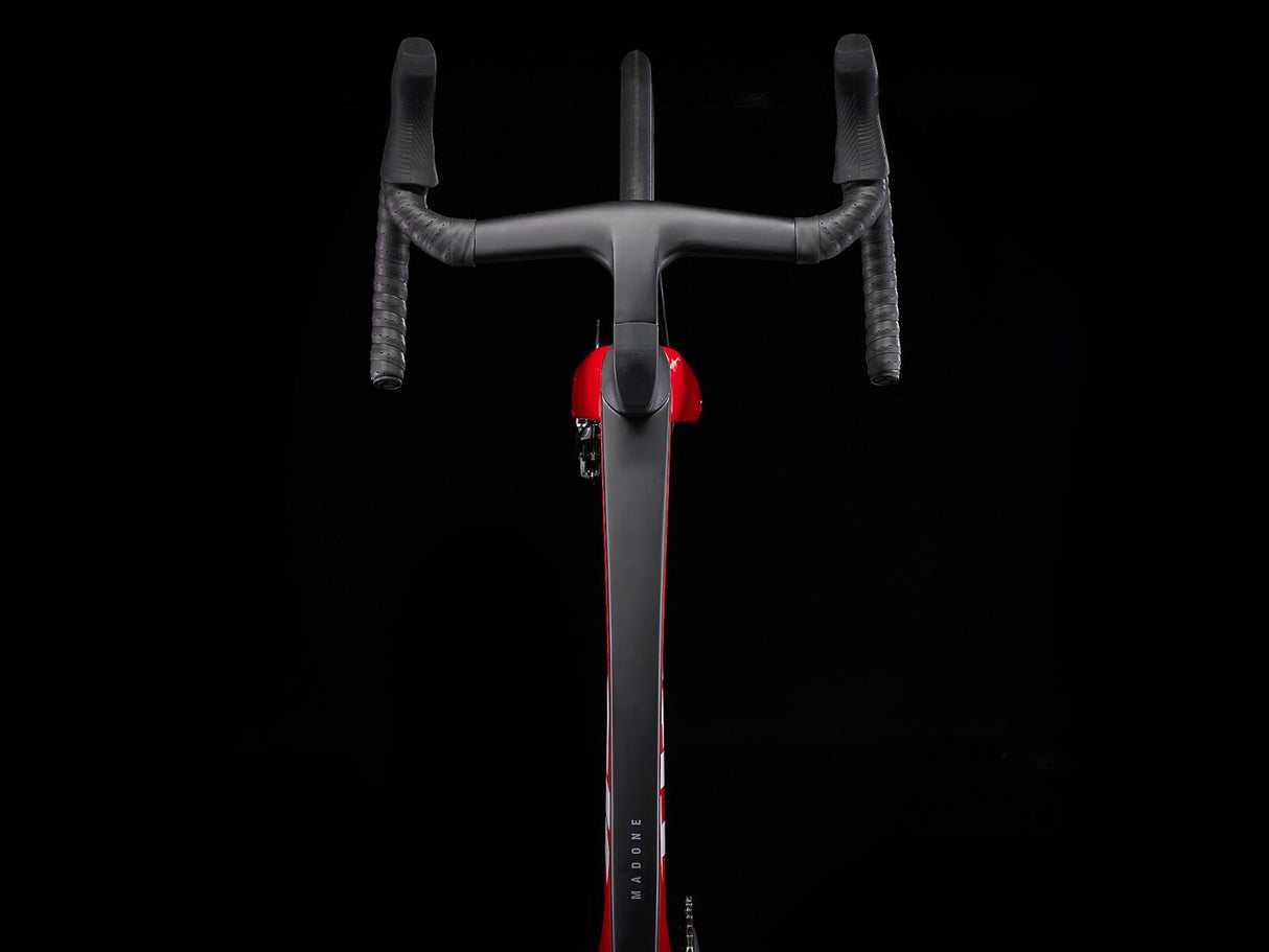 Madone SLR 6 eTap Gen 7 Viper Red