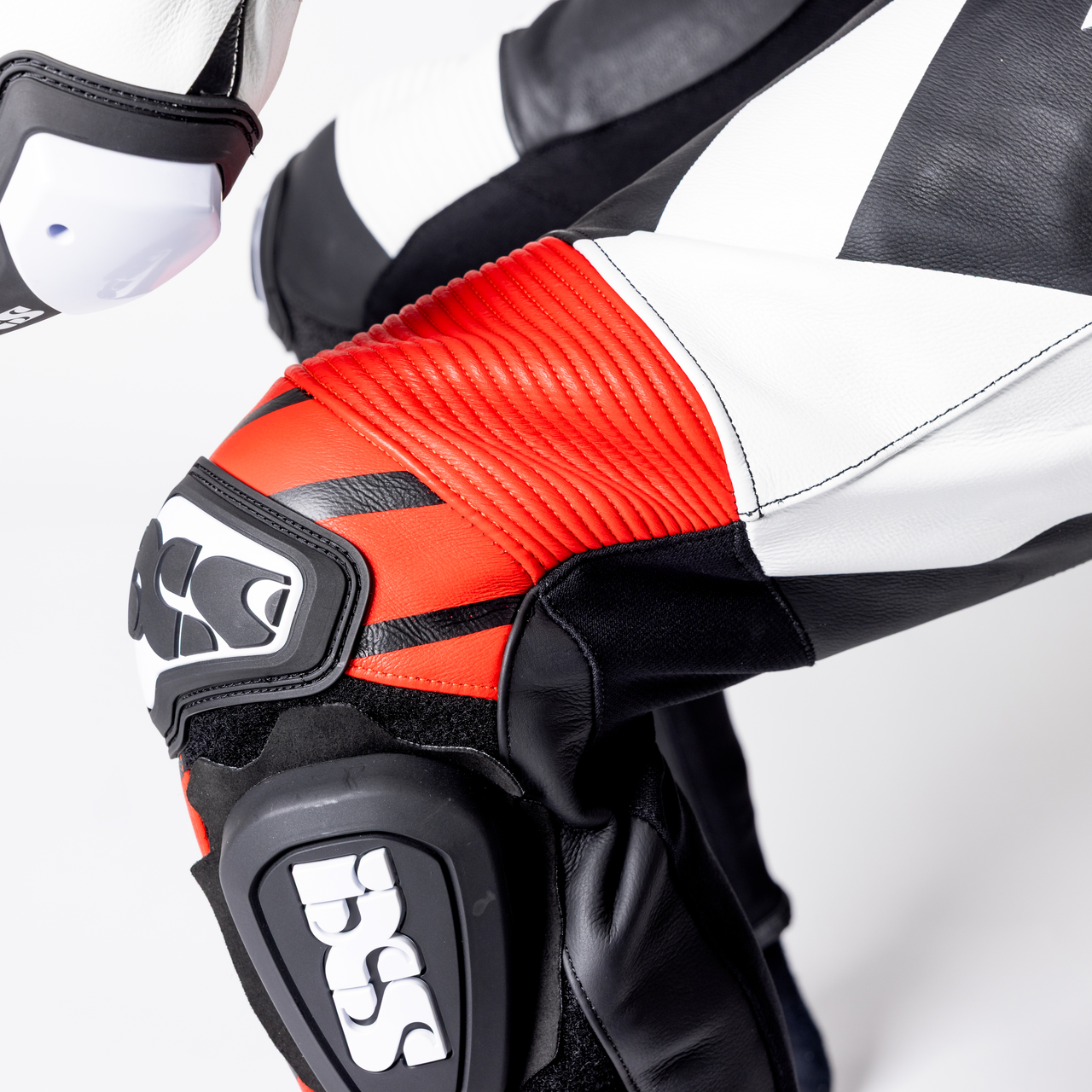 iXS-Ace 1.0 Lederkombi Zweiteiler - schwarz-weiss-rot-37