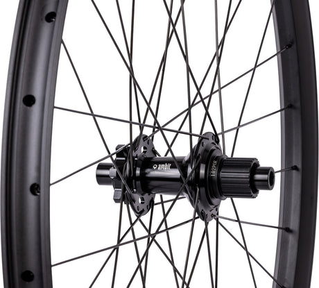 Realm Enduro 27.5" Aluminium 102 POE HR, 6 Loch, 12x148 mm, Shimano Micro Spline - schwarz