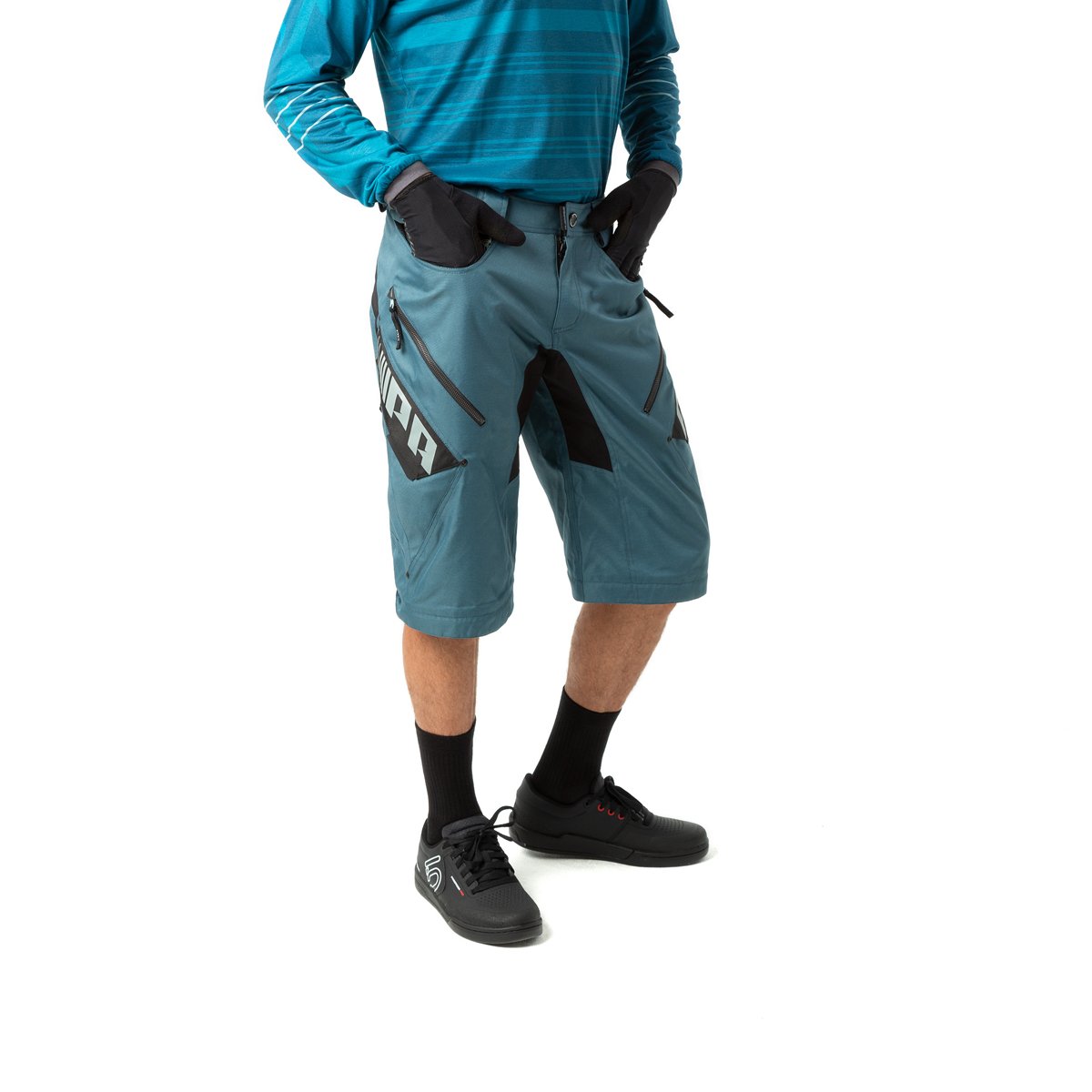 Bulldog IV Blau