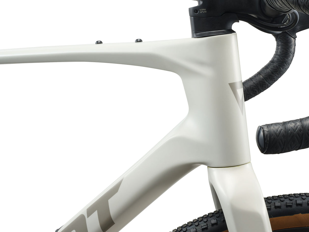 Revolt Advanced 0 - Snow Drift