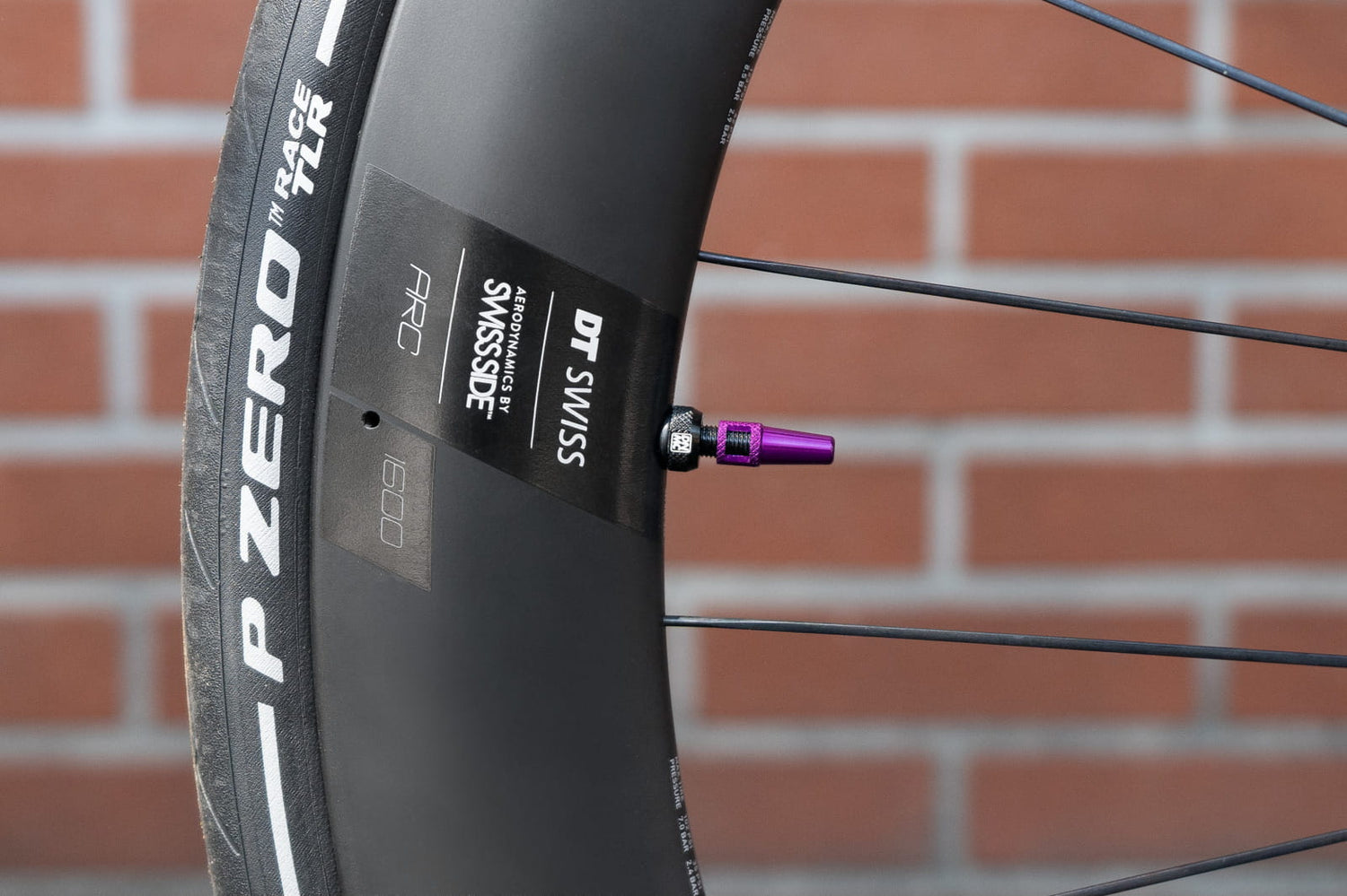 Tubeless Valve Bar Keeper black