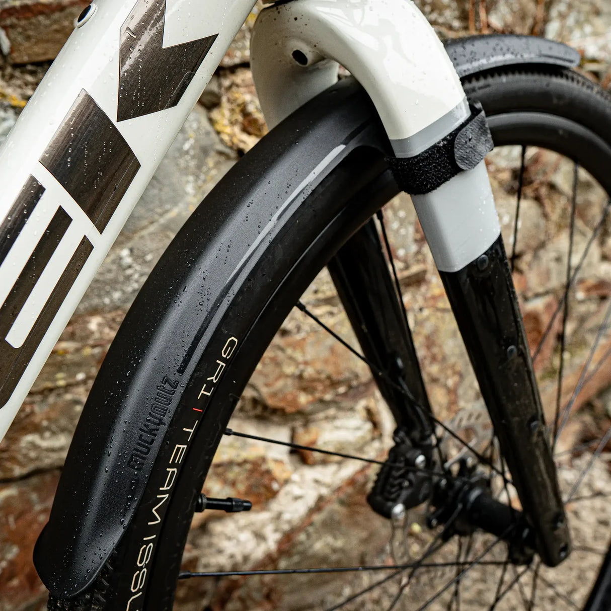 Zennor Front Gravel Guard - schwarz